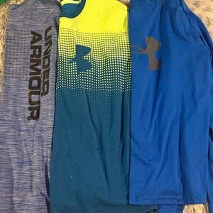 Under Armour Boys' long sleeve shirts x3